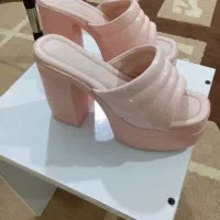 صندل درحدنو