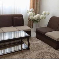 مبل ۶ نفره تمیز + میز جلو مبلی + کوسن همرنگ