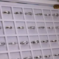 بهترین نمونه های ست حلقه نقره برای ازدواج