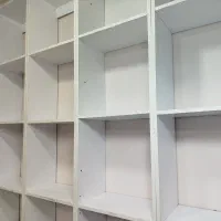میز و صندلی و قفسه