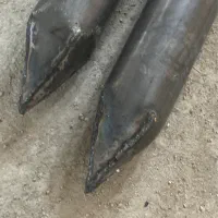 کارگر مسلط به جوشکاری و برش کاری