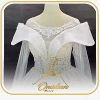 استخدام خانم جوان مزون لباس عروس