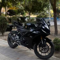 Yamaha R15 v4