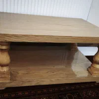 میز چوبی با روکش چوب بلوط