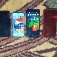 چهارتا گوشی باهم