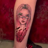 اجرای تخصصی تتو با ۶ سال سابقه
