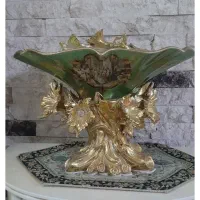 دو سرویس ظروف دکوری پذیرایی  بسیارزیبای گلد کیش