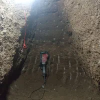 چاه کن ،مغنی