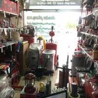 فروش  کمپرسور و کف پاش و جاروبرقی تجهیزات تعمیرگاه