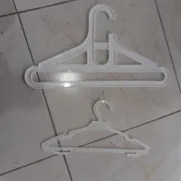 آویز لباس برند شیک عمده و خرده