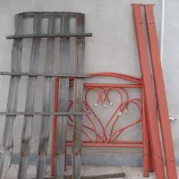 تخت فلزی کودک