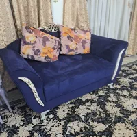 مبلمان ۷ نفره در حد نو با میز عسلی