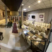 نیازمند نیرو ساده، پیک موتوری، کمک آشپز