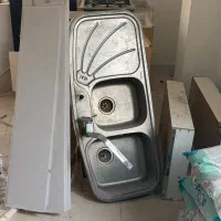 سینک آشپزخانه تمیز
