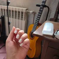 ۵۰درصدتخفیف کاشت ناخن فقط برای ۱۰نفراول