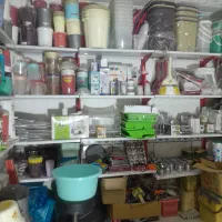 ظروف پلاستیکی. همه یکجا. جمع کردیم کسی خواست مناسب