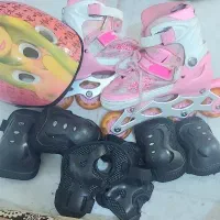 اسکیت دخترانه باا تجهیزات