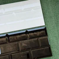 سرامیک بین کابینتی طرح آجر 60×30 سفید و مشکی براق
