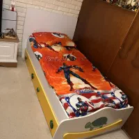 تخت و کمد و بوفه نوجوان