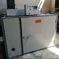 گرمخانه دستگاه تزریق کفش