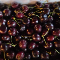 گیلاس درجه یک ۲۱۹۰۰۰ هزار تومان نیشابور