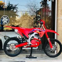CRF250 R