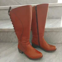 یک جفت چکمه چرم برندr&m