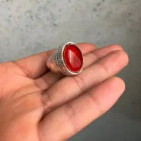 انگشتر ۹۲۵ حک شده