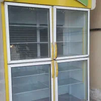 یخچال ویترینی