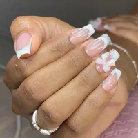 کاشت و ترمیم ناخن