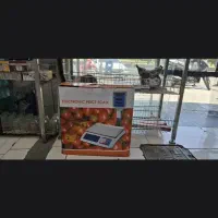 ترازوی دیجیتالی تمیز