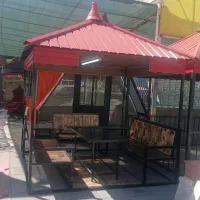 تخت سنتی و آلاچیق فلزی و کباب پز
