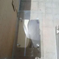 میز ناهار خوری سالم و تمیز