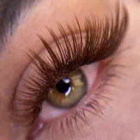اکستنشن مژه تخصصی کلاسیک و اسپایکی