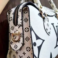 کیف|کیف، کفش، کمربند|همدان, |دیوار