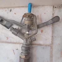 آبپاش چمن
