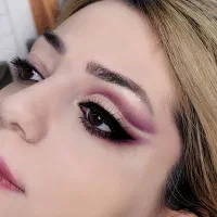 جشنواره تخفیفی%50 ناخن مژه میکاپ وشنیون
