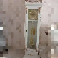 ویترین و ساعت درحدنو