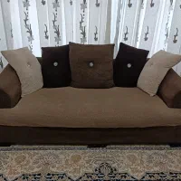 مبل راحتی با میز وسط و عسلی