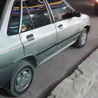 ماشین پراید ۱۳۱نقره ای