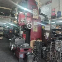 استخدام کارگر جوان متعهد با ضامن معتبر