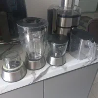 آبمیوه گیری و مخلوط کن