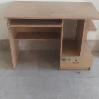میز کامپیوتر