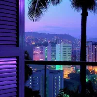 فروش-یک-واحد-84متری-در-انتهای