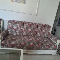 فروش  مبل ست پنج نفره تمام چوب  با میز وسط