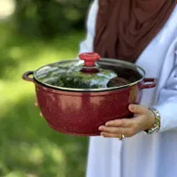 دیگه نیاز نیست ظروف قابلمه یا تابه رو دور بندازی