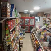 نیروی کار آقا سوپر مارکت