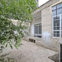 خانه ۲۵۰ متری مناسب انبار وکارگاه