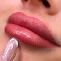 فراخوان مدل میکروبلیدینگ،تینت لب،بن مژه و شید چشم