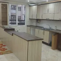 ۸۰متر ۲خوابه فول خیابان کادوس